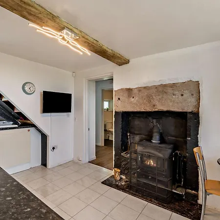 Holiday home 4 Bed In Allonby 95050 *